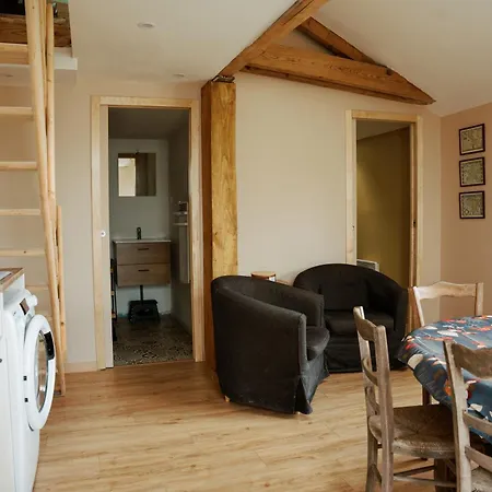 Le Refuge Des Geants Apartmán *